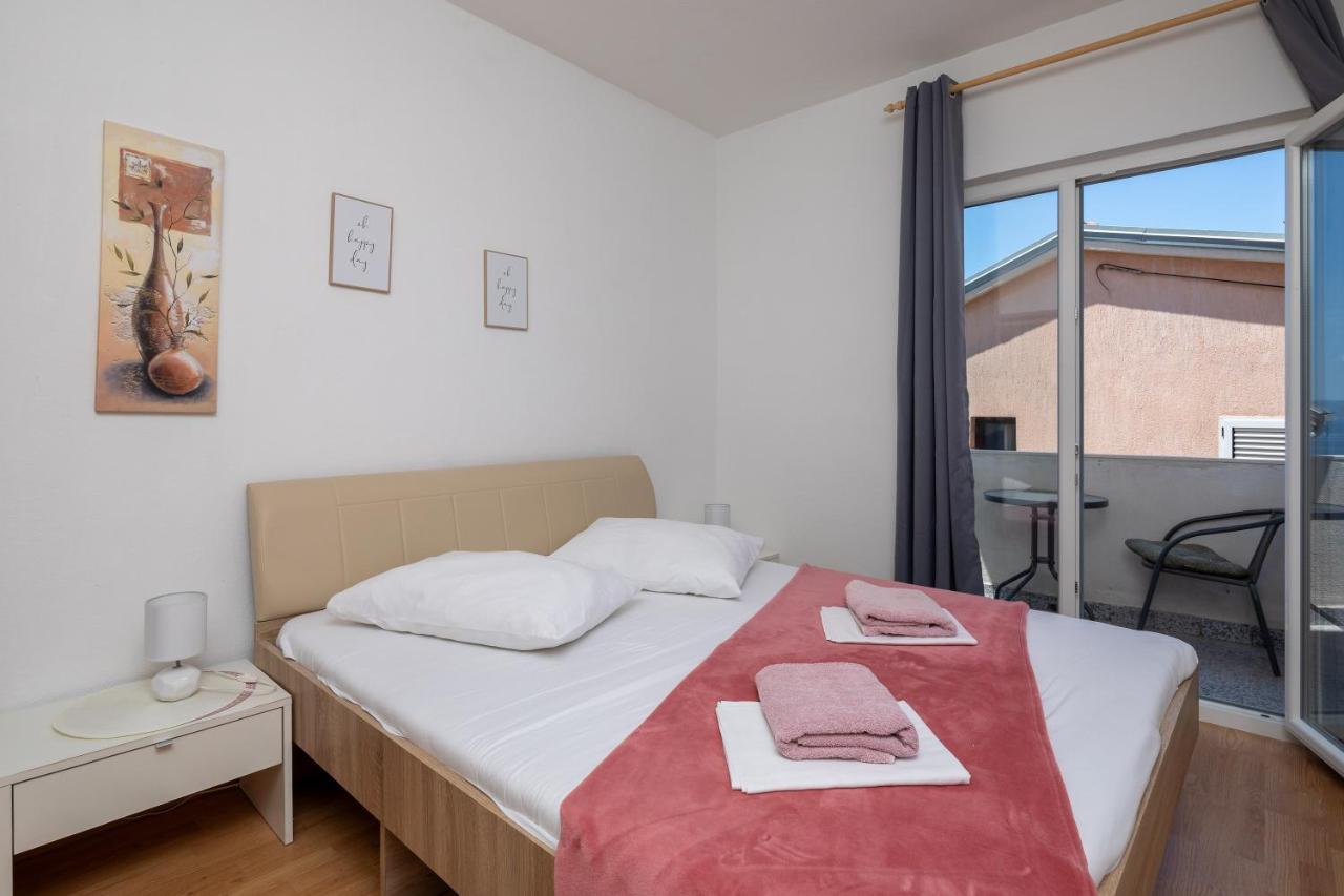 Stanici Beach Apartments Borovina מראה חיצוני תמונה